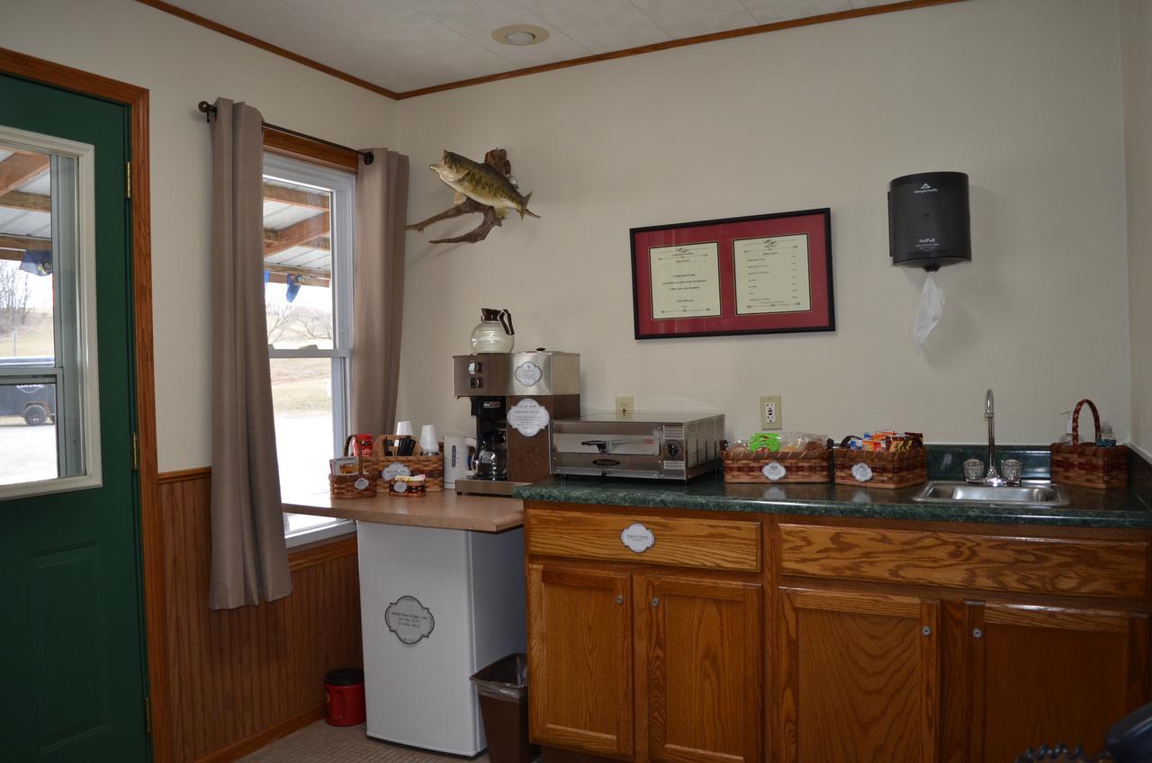 Little River Inn Motel Leon 외부 사진