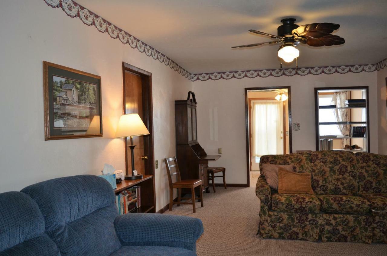 Little River Inn Motel Leon 외부 사진